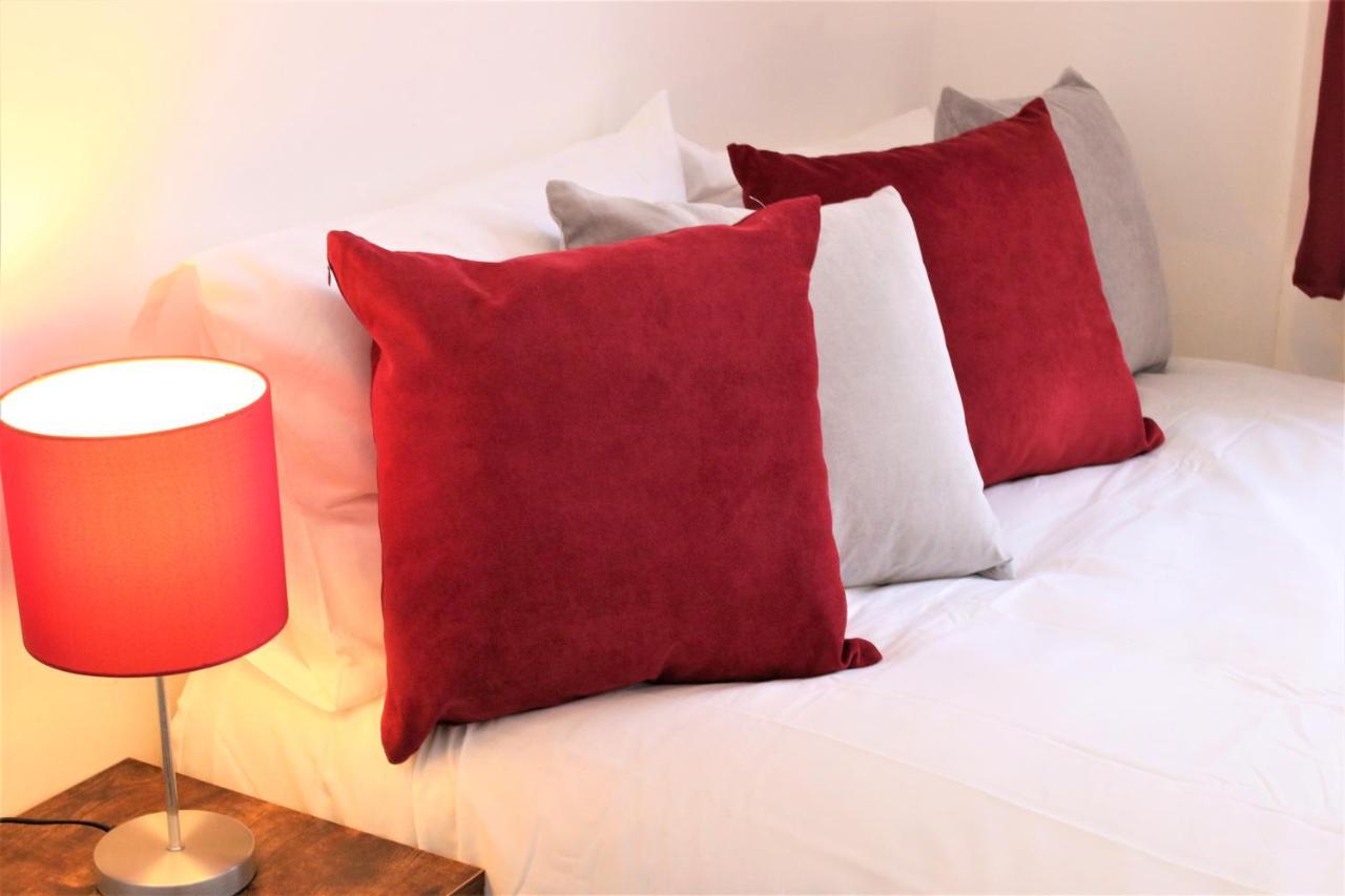 Three Bedroom Townhouse - Free Local Parking - By Property Promise Cardiff Zewnętrze zdjęcie